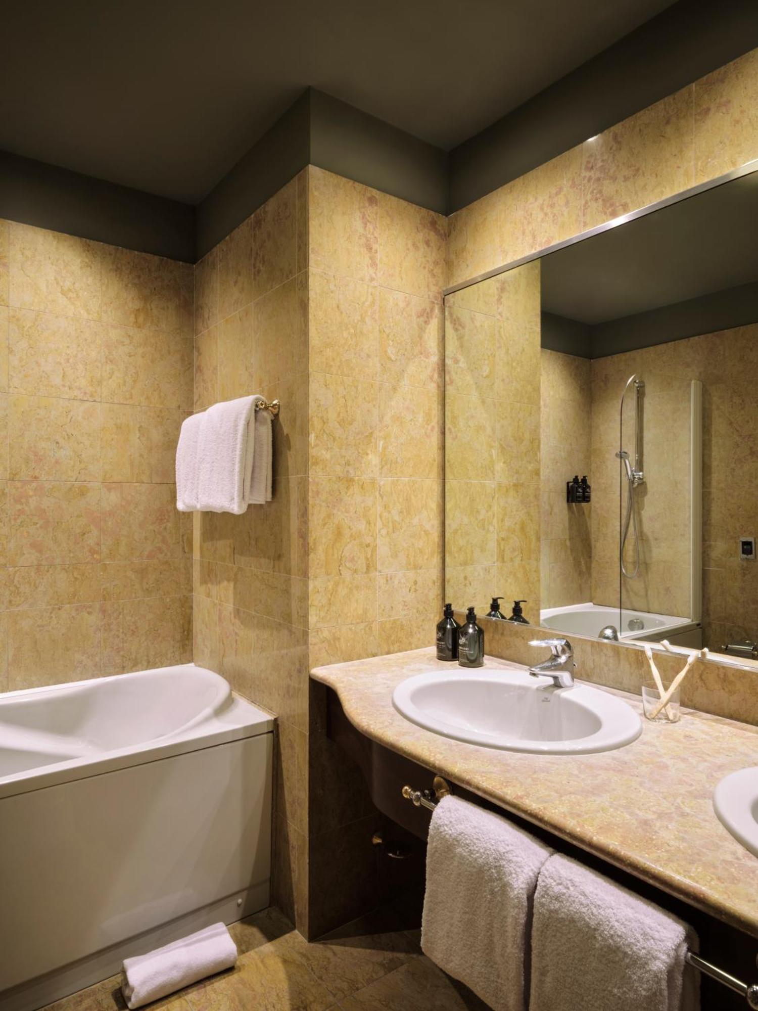 Max Brown Hotel Missori, Part Of Sircle Collection Мілан Екстер'єр фото