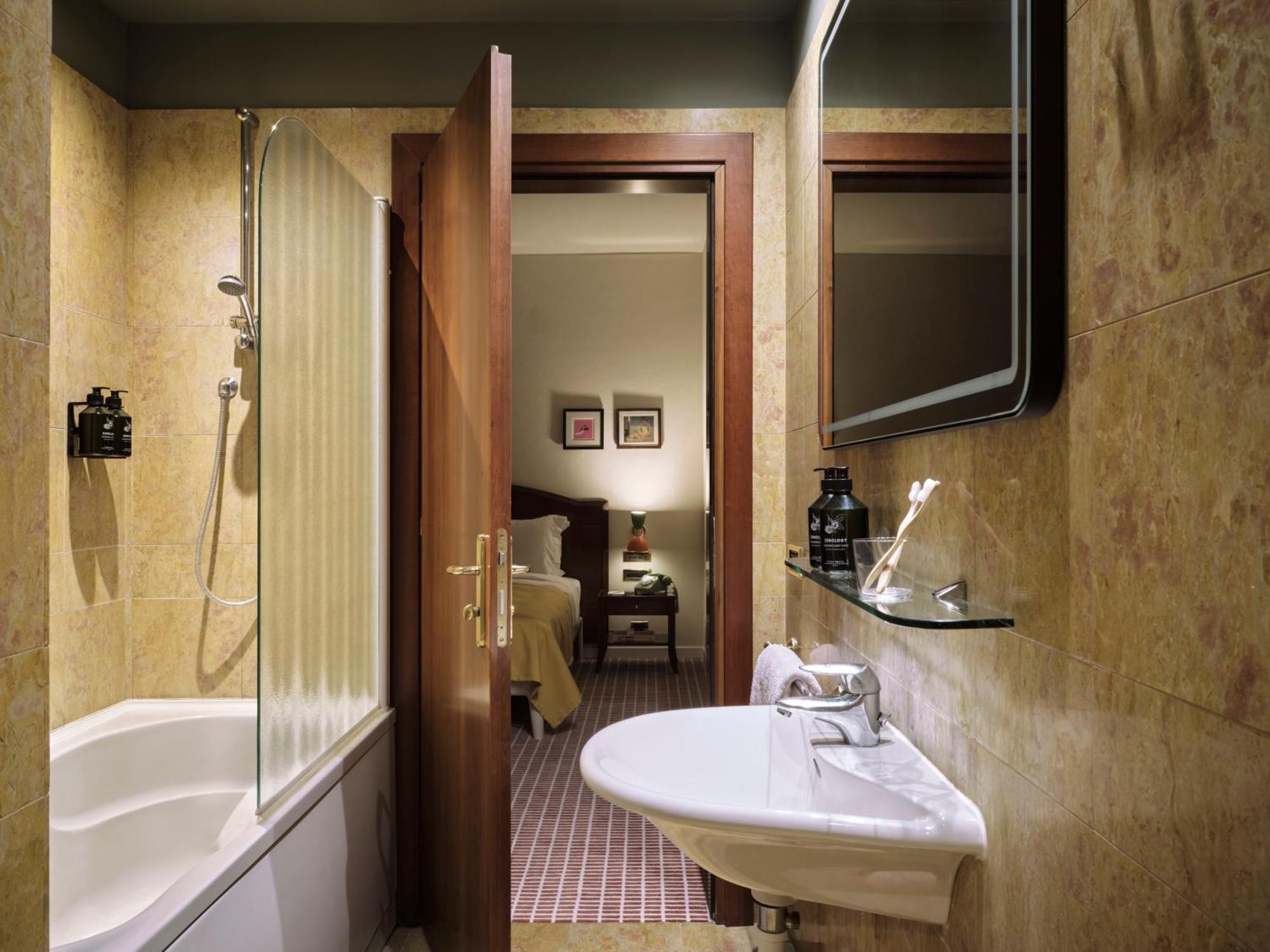 Max Brown Hotel Missori, Part Of Sircle Collection Мілан Екстер'єр фото